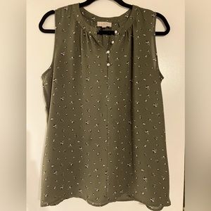 Women’s top sleeveless